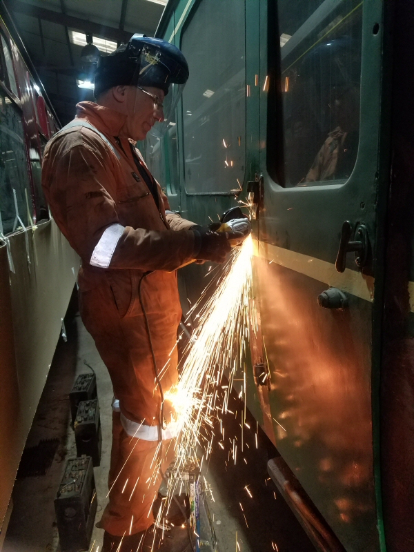 Class 127 removal of corroded bodywork